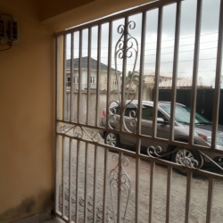 Image 1 Title