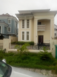 Well Maintain Very Neat 5 Bedroom Duplex In Scene Environment Carlton Estate, Chevron House for Rent Lekki Lagos Vetra  Property