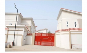 For Sale *3bedroom Semi Detached Townhouse* Located At *maryland* *80m* House for Sale Ikeja Lagos Vetra  Property