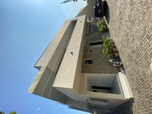 Image 1 Title