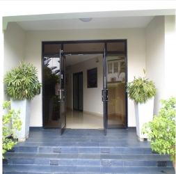 Image 1 Title