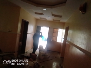 Image 1 Title
