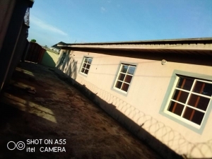 Image 1 Title