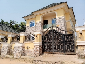 Newlybuilt And Tastefully Finished Detached 4bedroom Duplex With 2bedroom B/q For Sale In Lifecamp.  4 bedroom Detached Duplex for Sale Life Camp Abuja Vetra  Property
