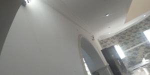 Image 1 Title