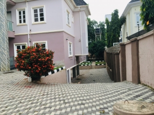 Image 1 Title