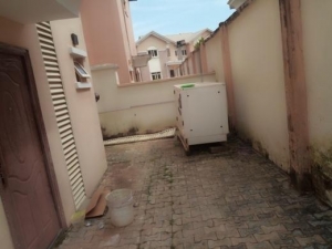 Image 1 Title