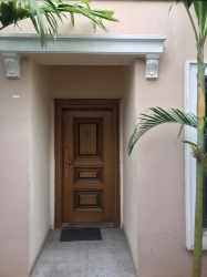 Image 1 Title