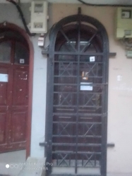 Image 1 Title