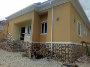 Image 1 Title