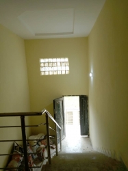 Image 1 Title