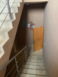 Image 1 Title