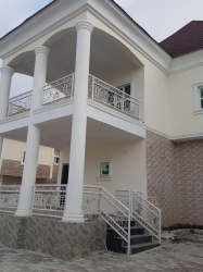 Image 1 Title