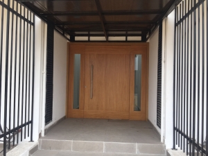 Image 1 Title