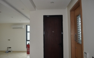 Image 1 Title