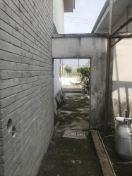 Image 1 Title