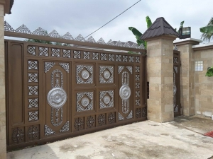 Image 1 Title