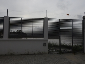 Image 1 Title
