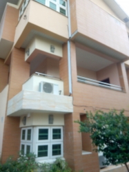 Image 1 Title