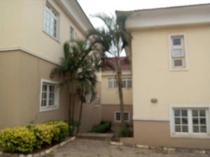 Image 1 Title