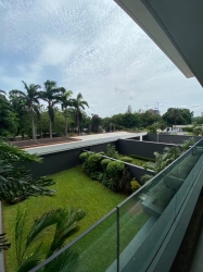 Image 1 Title