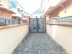 Image 1 Title