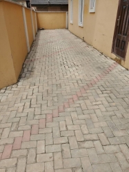 Image 1 Title