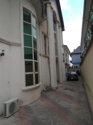 Image 1 Title
