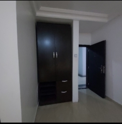 Image 1 Title