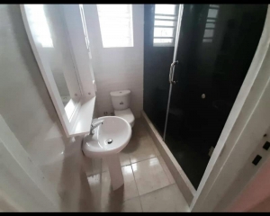 Image 1 Title