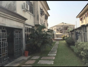 Image 1 Title