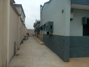 Clean Renovated 3 Bed Room Flat With 3 Toilet And Wardrobe In All The Rooms, Fitted Kitchen  3 bedroom Flat for Rent Ojodu Lagos Vetra  Property