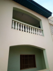 Image 1 Title