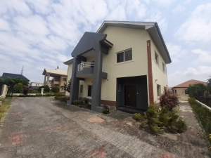 Large Compound 4bedroom Detached Duplex  4 bedroom Detached Duplex for Rent Lekki Lagos Vetra  Property
