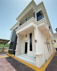 5 Bedroom Detached Duplex Location: Lekky County Home, Ikota Price: 85m 5 bedroom Detached Duplex for Sale Lekki Lagos Vetra  Property