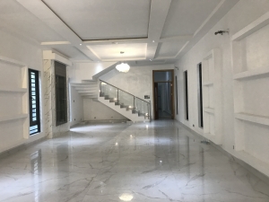Image 1 Title