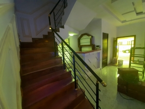 Image 1 Title