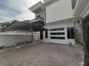 Image 1 Title