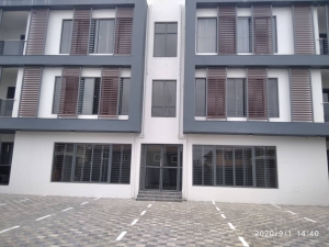 Image 1 Title