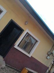 Image 1 Title
