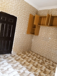 Image 1 Title