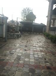 Image 1 Title