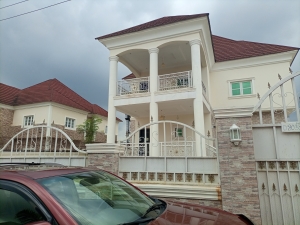 Image 1 Title