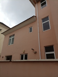 Image 1 Title