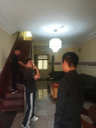 Image 1 Title