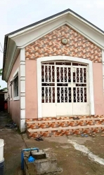 Image 1 Title