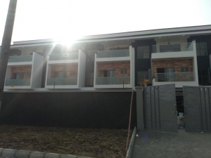 Image 1 Title