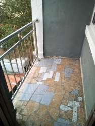 Image 1 Title