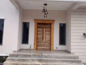Image 1 Title