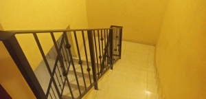 Image 1 Title